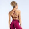 Dynamic High Neck Backless Sports Bra