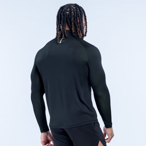 Unbound Quarter Zip
