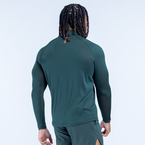 Unbound Quarter Zip